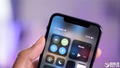 OPPO申请新专利曝光:异形屏/顶部“挖槽”